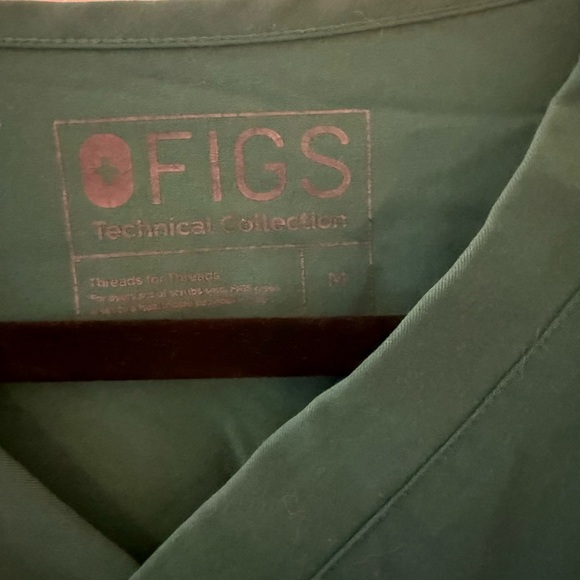 Figs Scrub Set - Picture 3 of 5